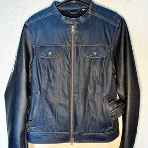 NEW Women’s Medium Harley-Davidson Jacket and Gloves